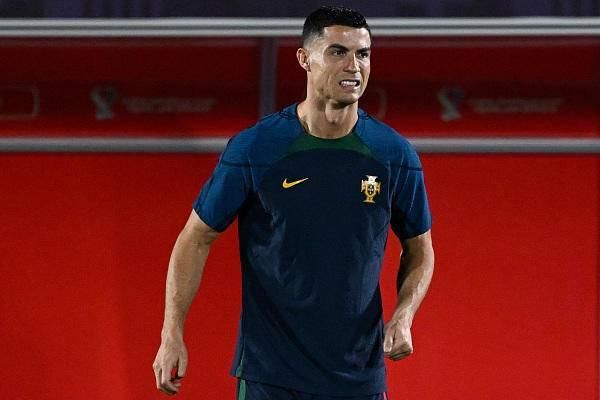 亚洲免费婷婷