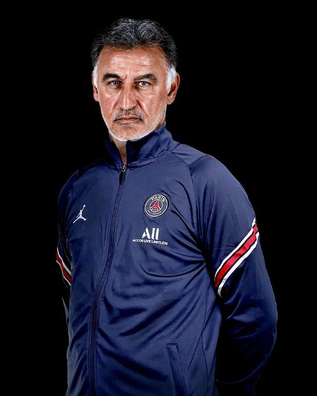 精品久久久久久